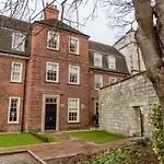 Minster Townhouse By York Minster